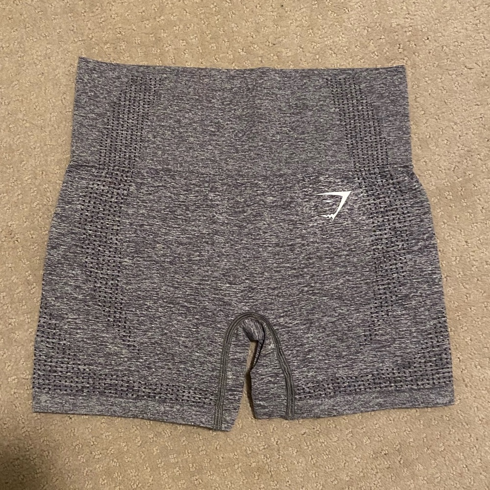 Gymshark Vital Seamless Shorts size small, grey